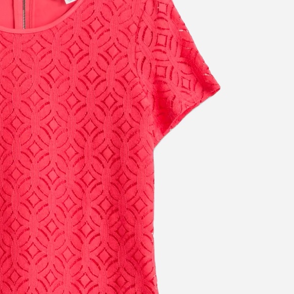 Hans Crochet Front Mixed Media Top - Picture 3 of 3